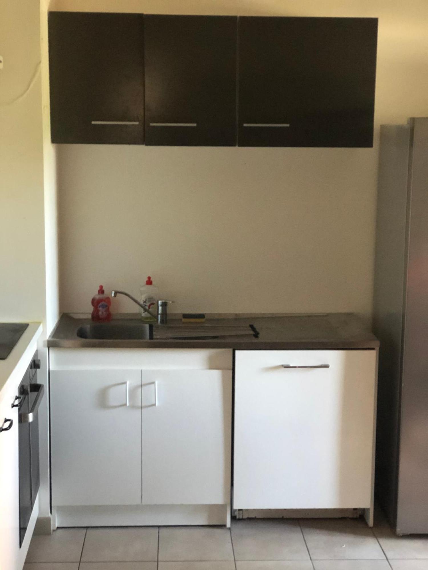 Grande Chambre 14 M2 Avec Salle De Bain Privative A Nanterre Prefecture Proche La Defense Arena Campus Sncf Et Paris Buitenkant foto