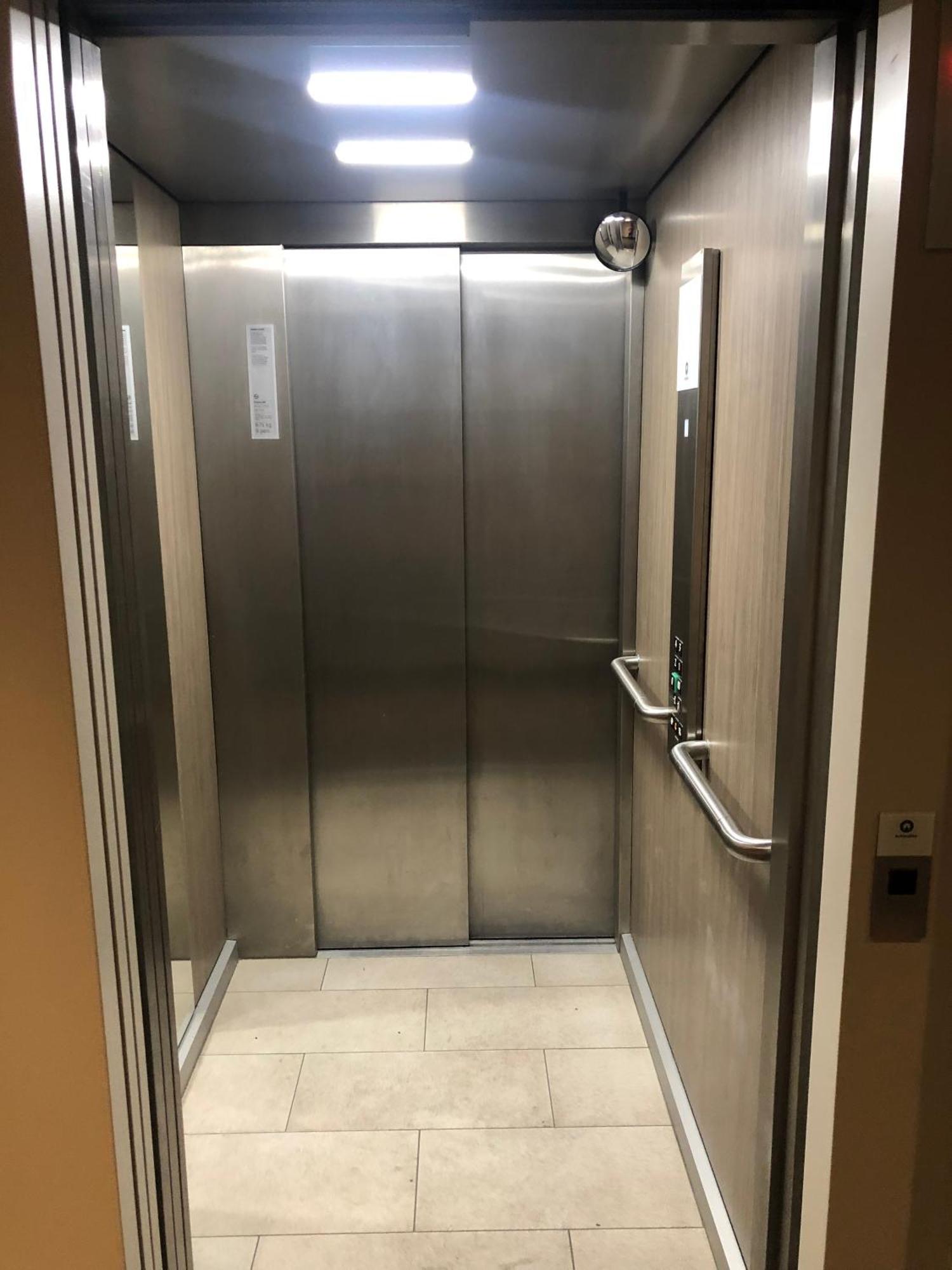 Grande Chambre 14 M2 Avec Salle De Bain Privative A Nanterre Prefecture Proche La Defense Arena Campus Sncf Et Paris Buitenkant foto